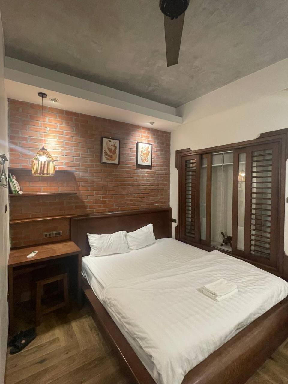 Ty House Apartment Managed By Lily Home Hanoi Bagian luar foto